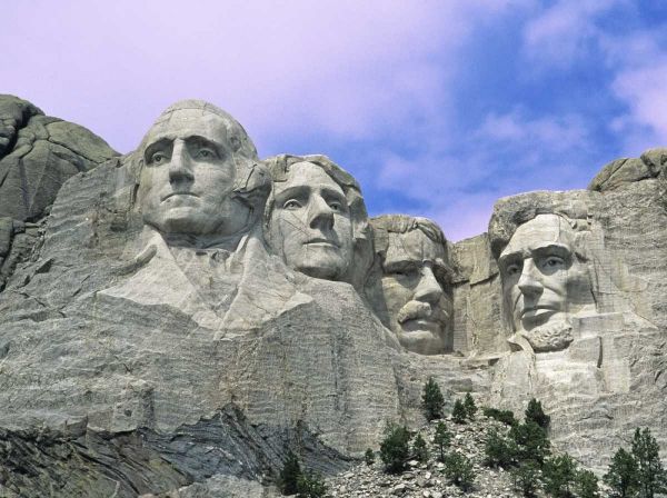 SD, Mount Rushmore, presidential faces
